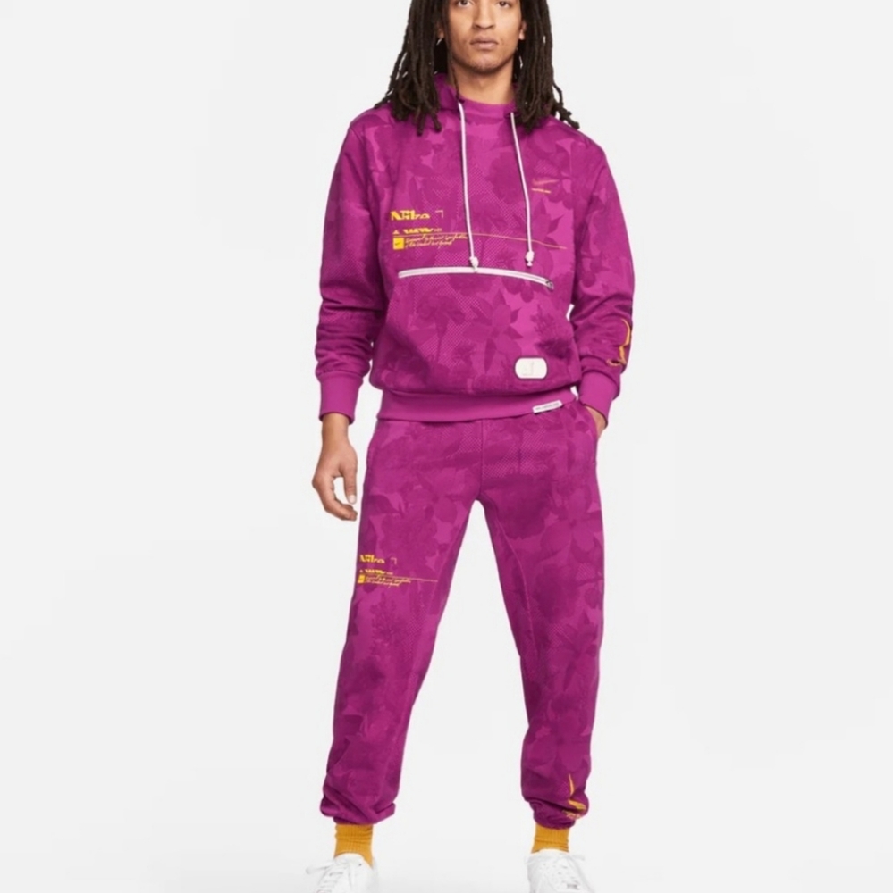 NWT Men's NIKE 2PC SWEATSUIT